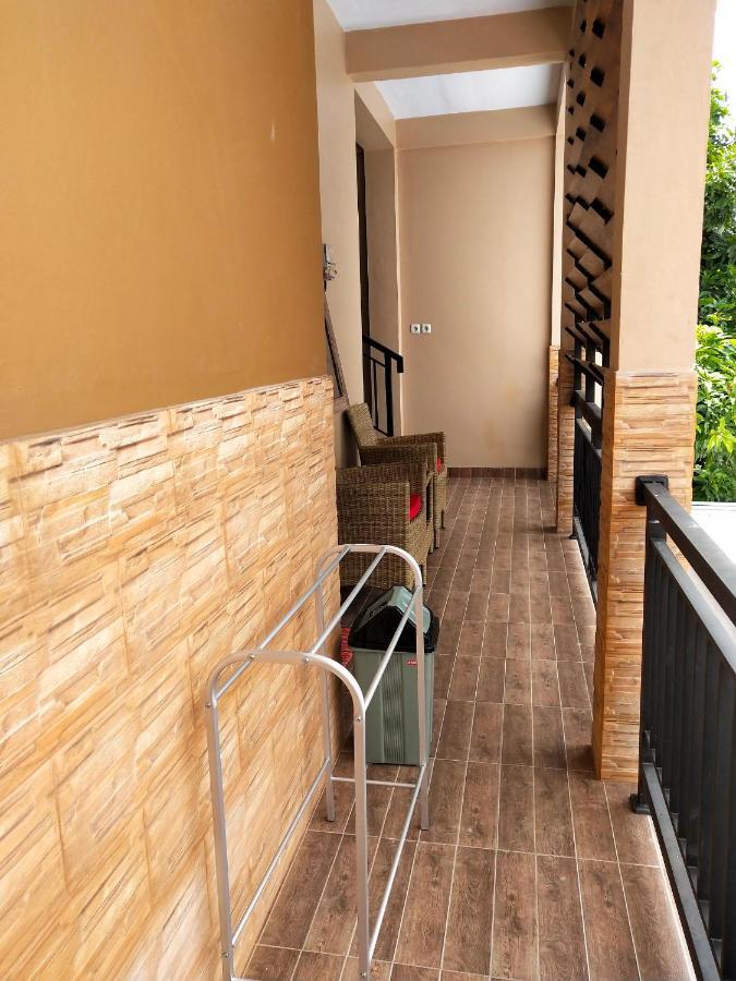 Lidah Lokal Guest House Singaraja Exterior photo