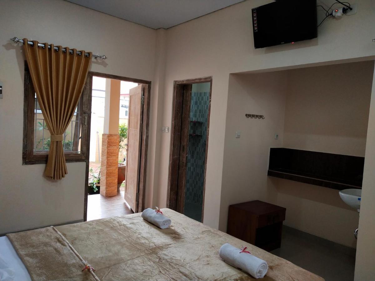 Lidah Lokal Guest House Singaraja Exterior photo