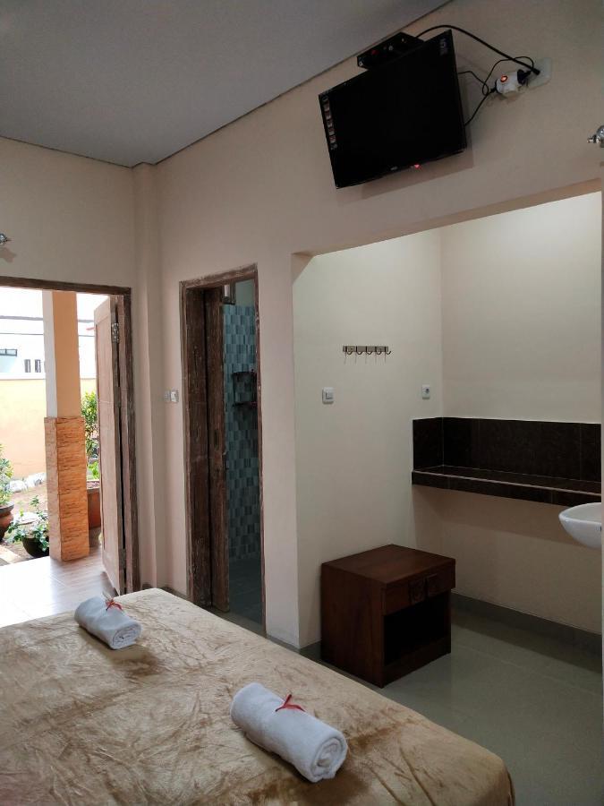 Lidah Lokal Guest House Singaraja Exterior photo